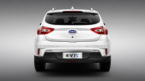 JAC iEV7S