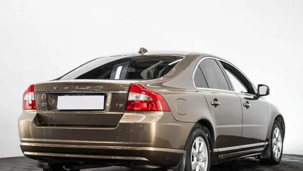 Volvo S80