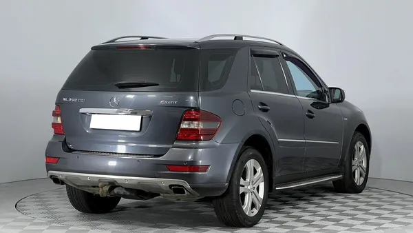 Mercedes-Benz M-Класс