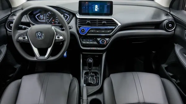 Changan Alsvin