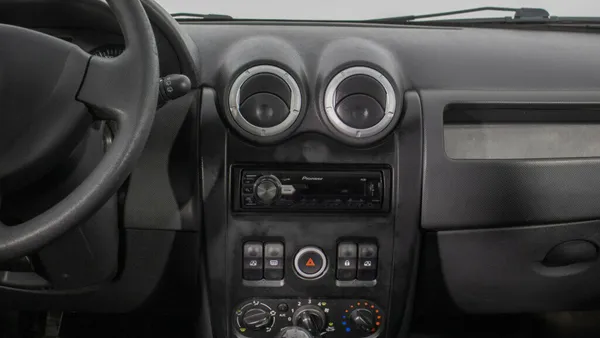 LADA (ВАЗ) Largus
