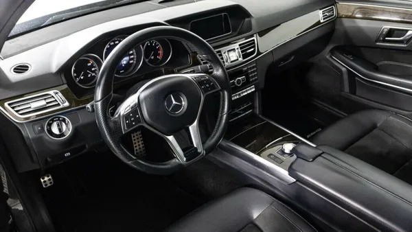 Mercedes-Benz E-Класс