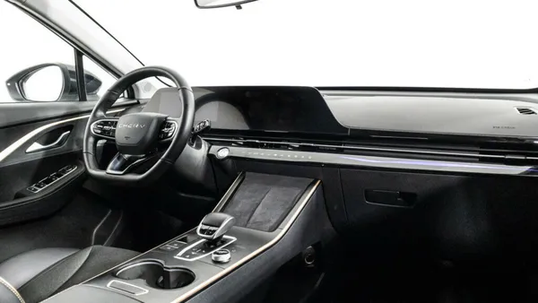 Omoda C5