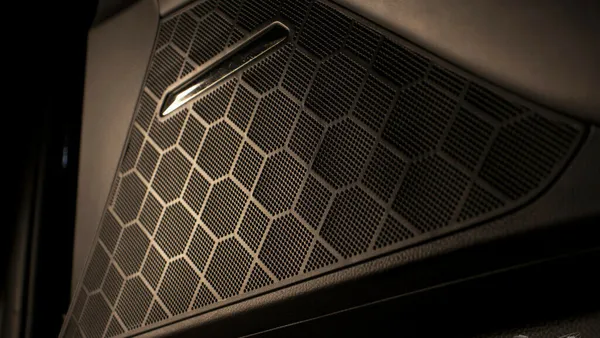 GAC GS8