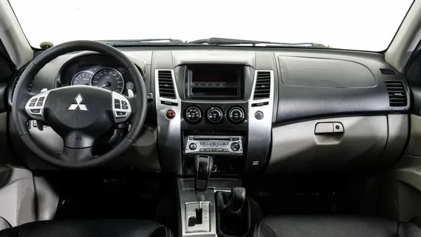 Mitsubishi Pajero Sport
