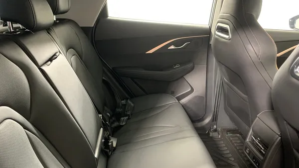 Omoda C5