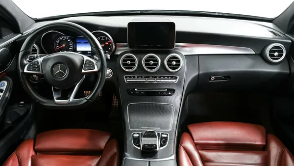Mercedes-Benz C-Класс