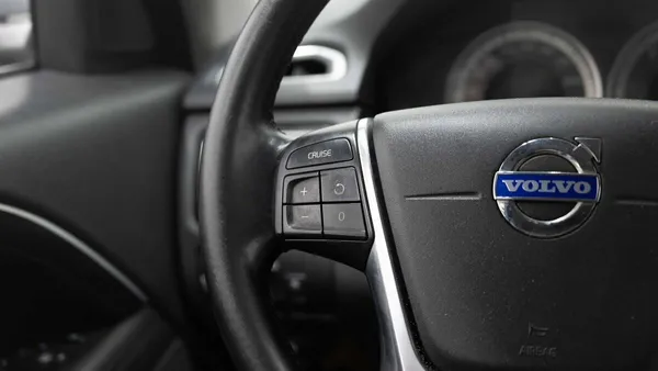 Volvo XC70