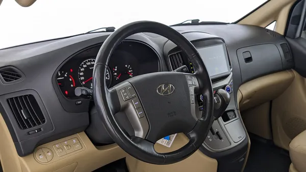Hyundai H-1