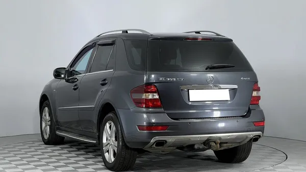 Mercedes-Benz M-Класс