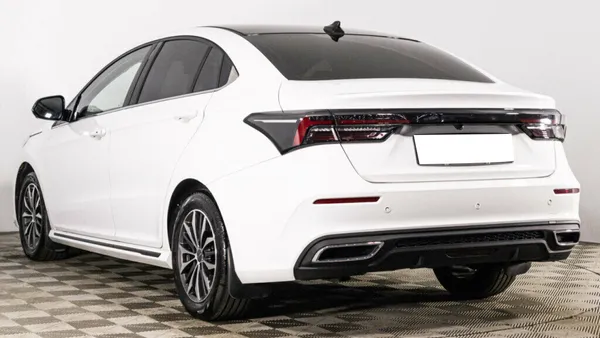 Omoda S5