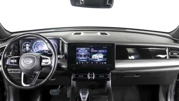 GAC GS8