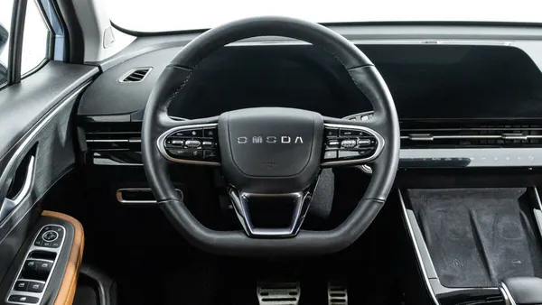 Omoda C5