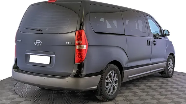 Hyundai H-1