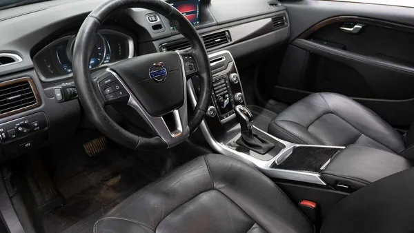 Volvo XC70