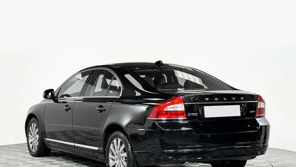 Volvo S80