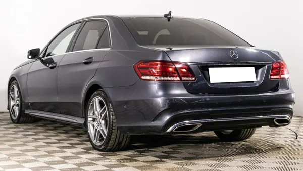 Mercedes-Benz E-Класс