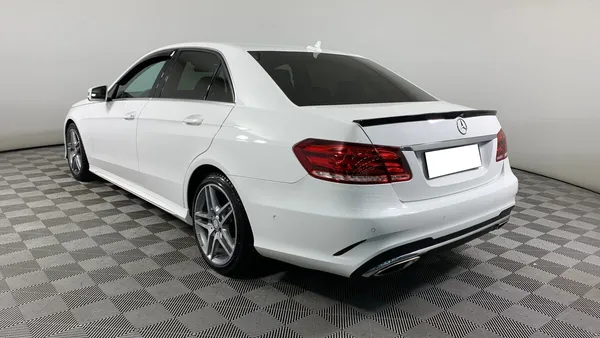 Mercedes-Benz E-Класс