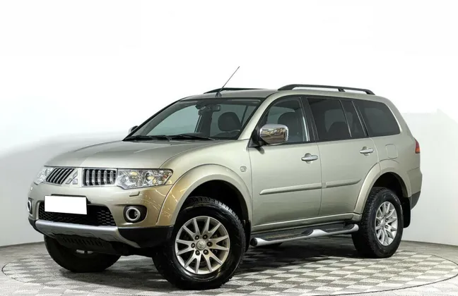 Mitsubishi Pajero Sport