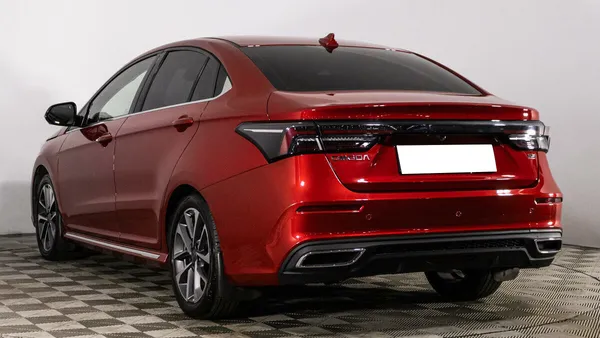Omoda S5