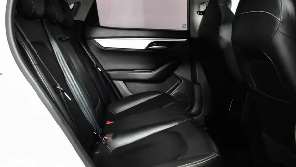 JAC J7