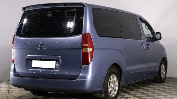 Hyundai Grand Starex