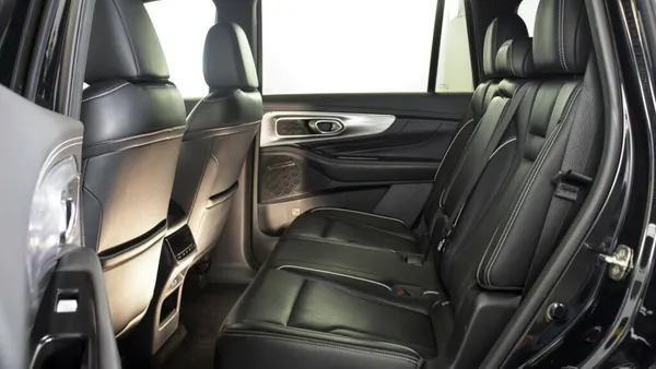GAC GS8