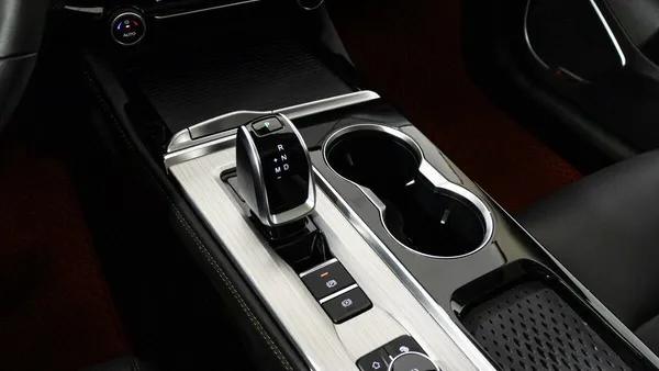 Omoda S5