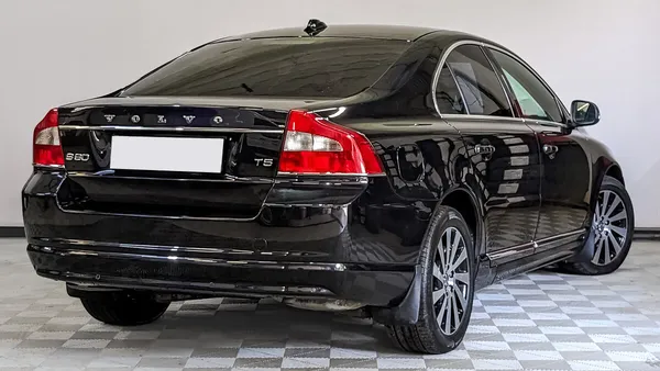 Volvo S80