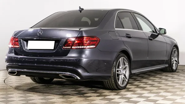 Mercedes-Benz E-Класс