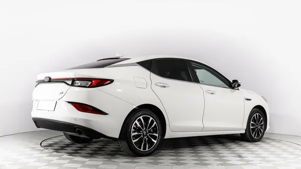 JAC J7