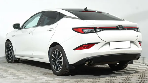 JAC J7
