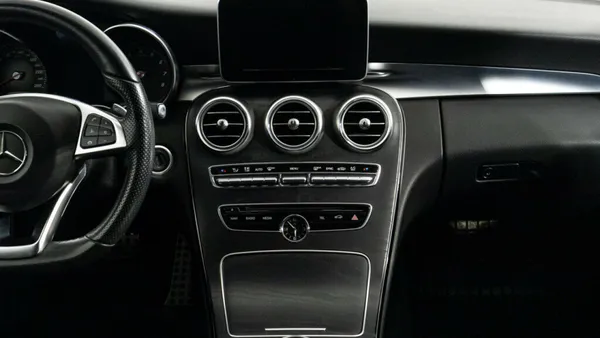 Mercedes-Benz C-Класс