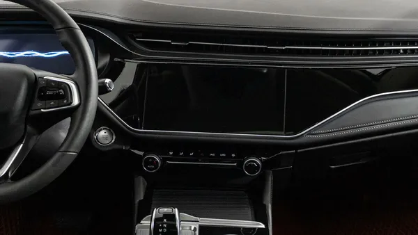 Omoda S5