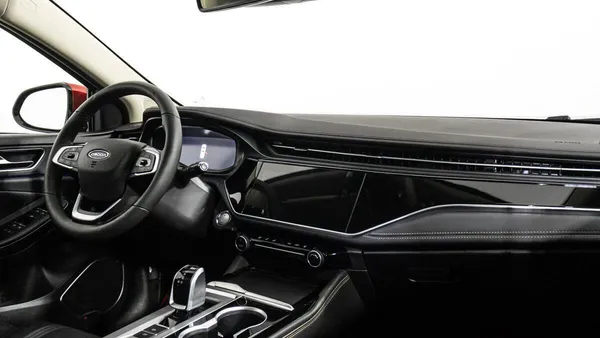 Omoda S5